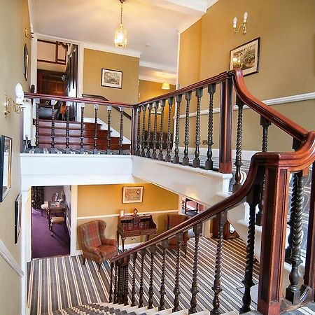 Barcaldine House & Self-Catering Cottages Оубън Интериор снимка